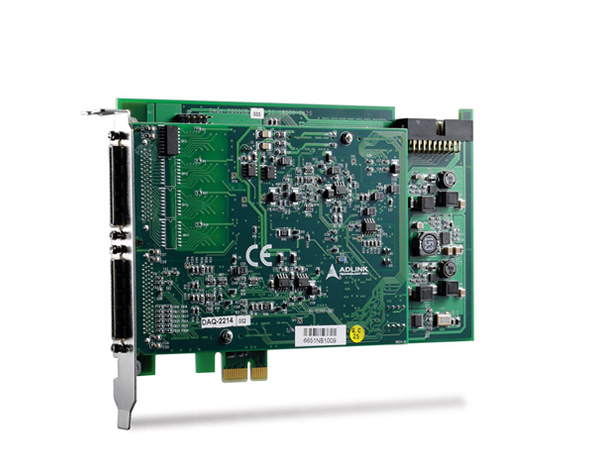 从汽车测试到半导体检测：凌华DAQE双型号在多行业中的落地效能对比