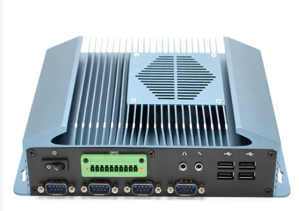 低功耗工控机定制化方案破解工业节能难题